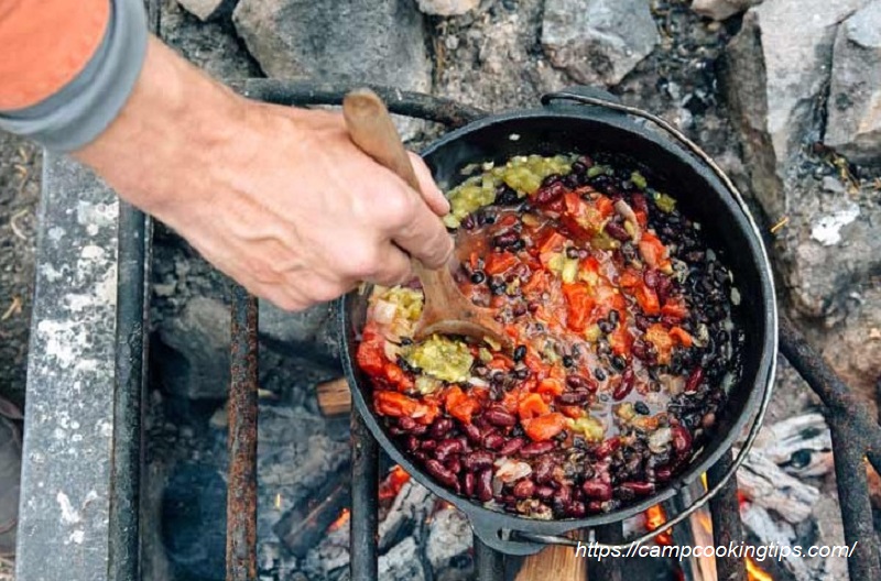 Dutch Oven Chili and Cornbread Recipe